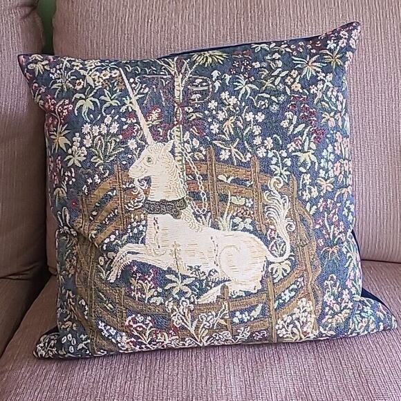 La Licorne Captive Tapestry Cushion Cover, Unicorn,19x19 in, Woven in France,New